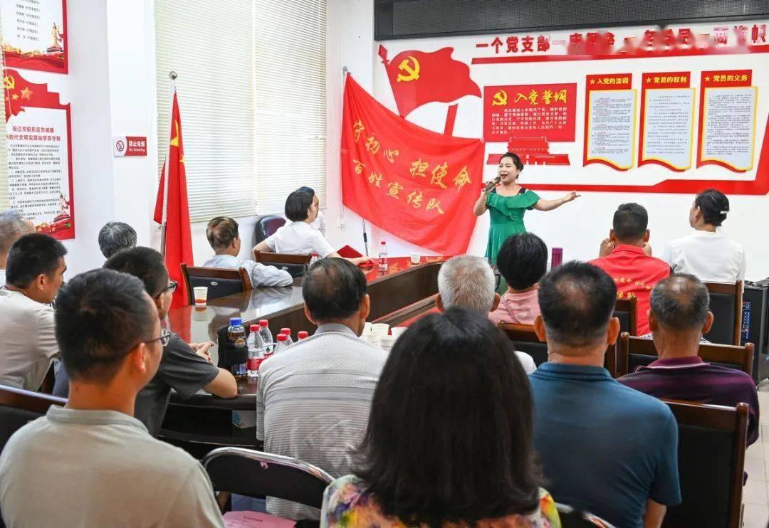 锅烧焦了怎么办游戏画面
